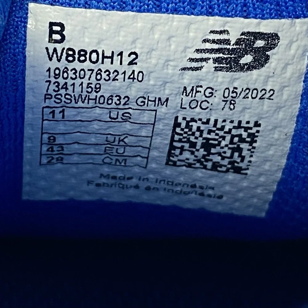 New Balance Sneakers Womens 11 B Fresh Foam X 880v12 W880H12 Blue Running Shoes